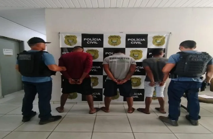 Polícia Civil prende três irmãos suspeitos da morte de homem a pedrada no bairro Canela, em Oeiras