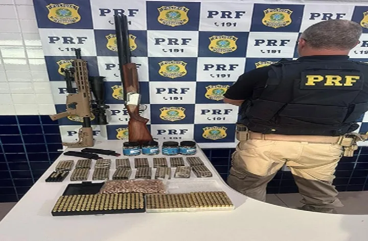 Motorista é preso com armas de grosso calibre e mais de 1.500 munições em Floriano