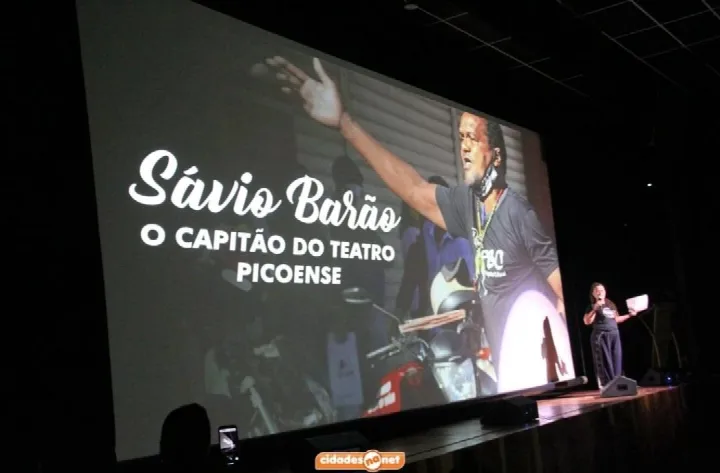 Maior teatro do interior do Piauí é inaugurado em Picos