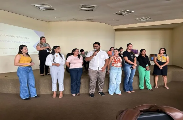 Profissionais de Saúde de São Miguel do Fidalgo participam de Giro na UBS Santa Cruz e Oficina do PlanificaSUS