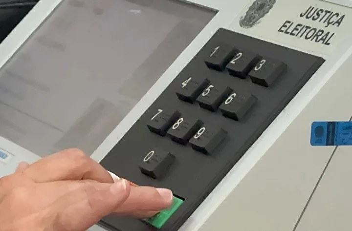 Governo do Piauí autoriza folga dia 26 a servidores que votam em outras cidades