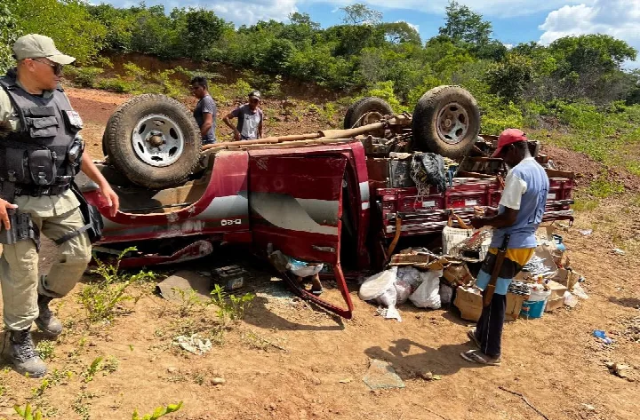 Acidente na rodovia de acesso a São Miguel do fidalgo deixa um morto e três feridos