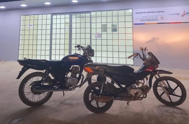 Dupla é presa com motos furtadas em Oeiras durante o final de semana, em abordagem na PI-143
