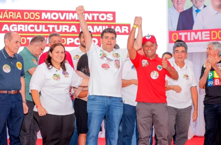 Fonteles firma compromisso com agricultores familiares em plenária da FETAG-PI