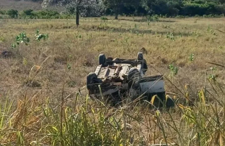 Homem fica gravemente ferido em acidente na BR-135 em Santa Luz