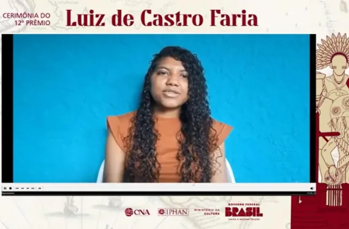 Arqueóloga de Massapê do Piauí é premiada por pesquisa sobre história indígena e afrodescendente