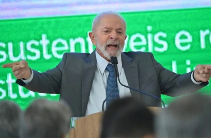 Lula passa por cirurgia às pressas em SP após detectar hemorragia intracraniana