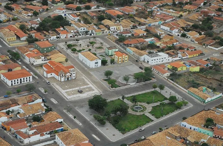 Oeiras celebra 202 anos da Adesão do Piauí à Independência do Brasil e homenageia personalidades com a Medalha do Mérito Renascença