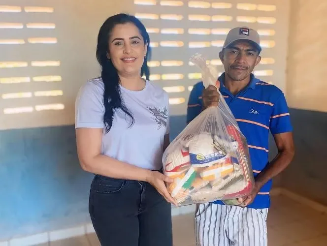 Prefeitura de Oeiras inicia entrega de mais de 500 cestas básicas arrecadadas na 73ª Festa do Vaqueiro