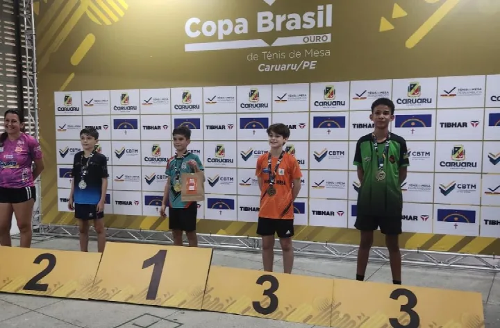Associação Oeirense de Tênis de Mesa conquista medalha em competição nordestina com mais de 800 atletas