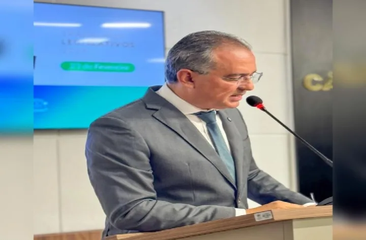 Dr. Hailton Alves apresenta balanço e metas na abertura do ano legislativo em Oeiras