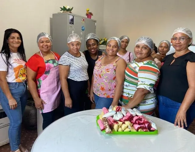 Semas realiza oficina de produção dindin gourmet e estimula geração de renda em Oeiras