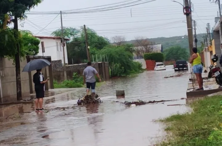 Em 10 dias, choveu em Picos o que era previsto em seis meses, revela estudos climáticos
