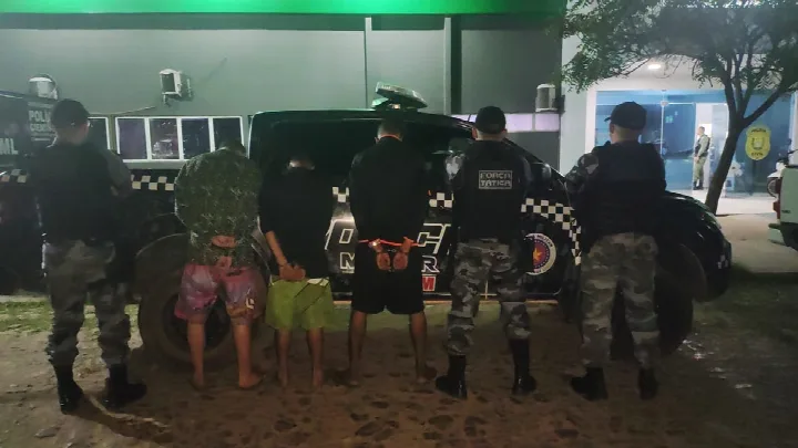 Trio é preso por suspeita de tráfico com armas e drogas em município no Piauí