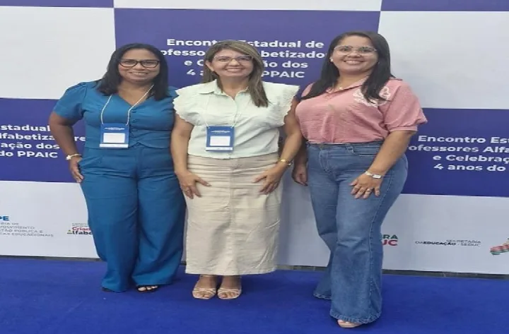 Equipe da 8ª GRE participa do Encontro Estadual de Professores Alfabetizadores em Teresina
