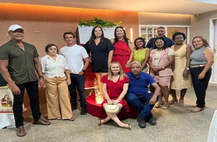 Colégio Paulo Freire realiza confraternização natalina com mensagem sobre o verdadeiro significado do Natal