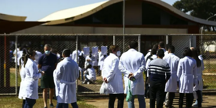 Inep Libera artão de confirmação para inscrição no Revalida 2024.2:c