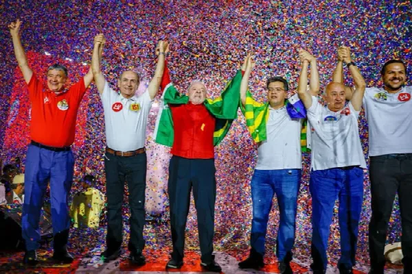 Lula reúne mais de 50 mil pessoas em Teresina e destaca educação, soberania e transformação do Piauí — imagem 1