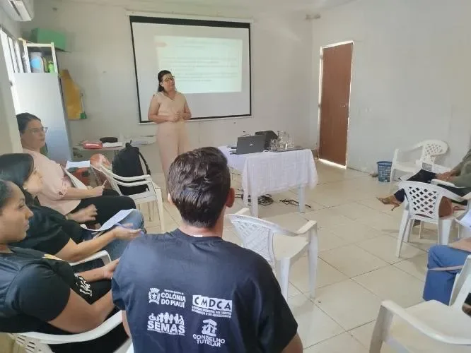 Curso fortalece rede de proteção a crianças e adolescentes vítimas de violência em Colônia do Piauí