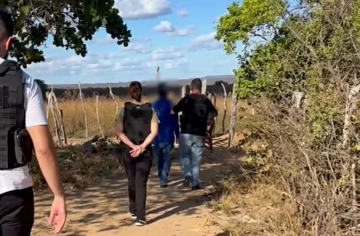 Suspeito de matar homem a facadas em Monsenhor Hipólito é preso após meses foragido