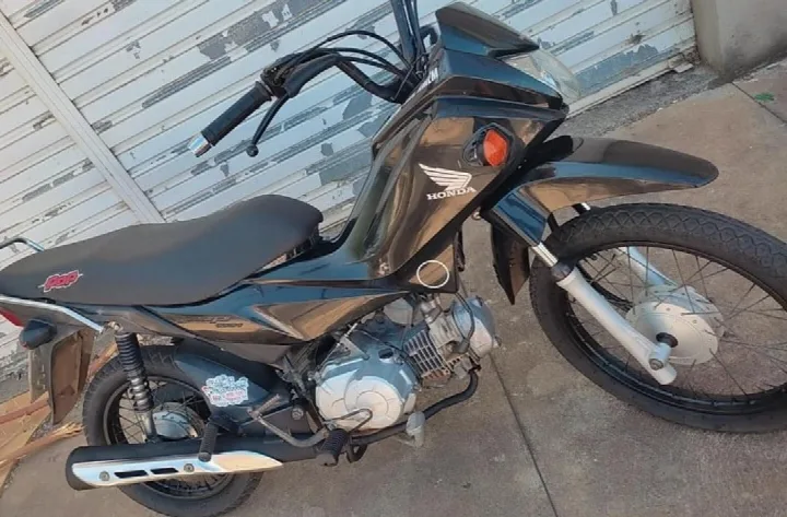 Mulher tem moto roubada em assalto na zona rural de Oeiras