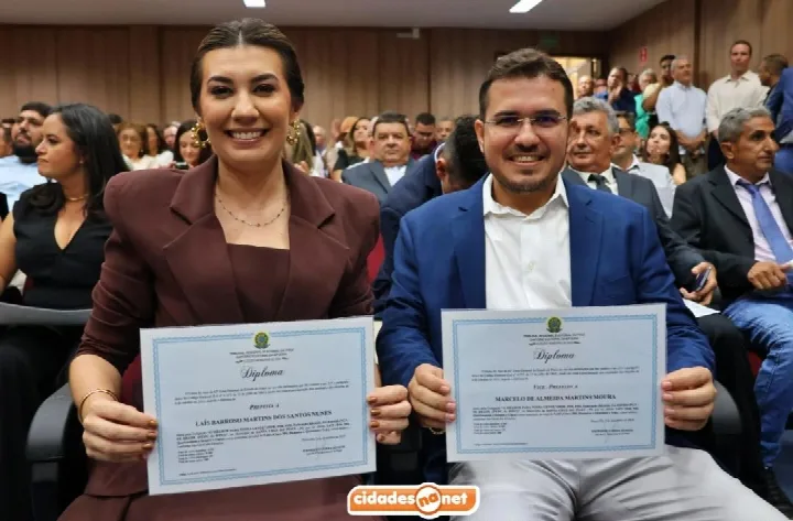 Laís Barroso e Marcelo Martins são diplomados prefeita e vice de Santa Cruz do Piauí