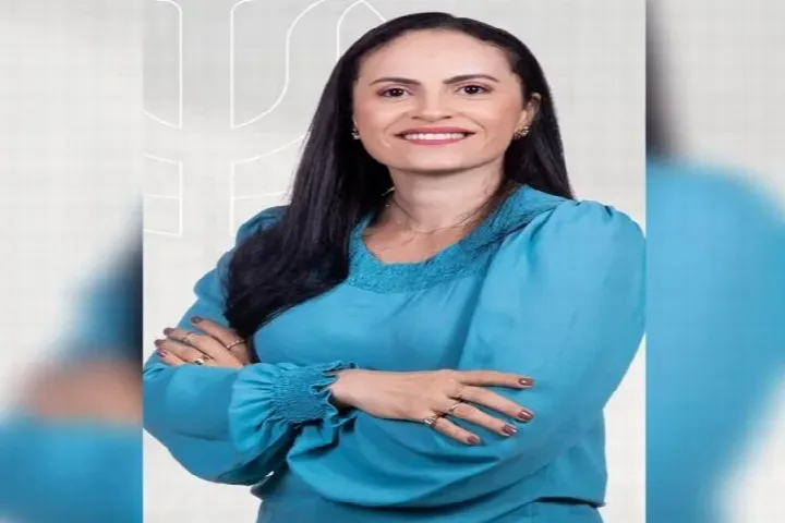 Psicóloga oeirense lança Manual de intervenção em grupo para mulheres com transtornos por uso de substâncias